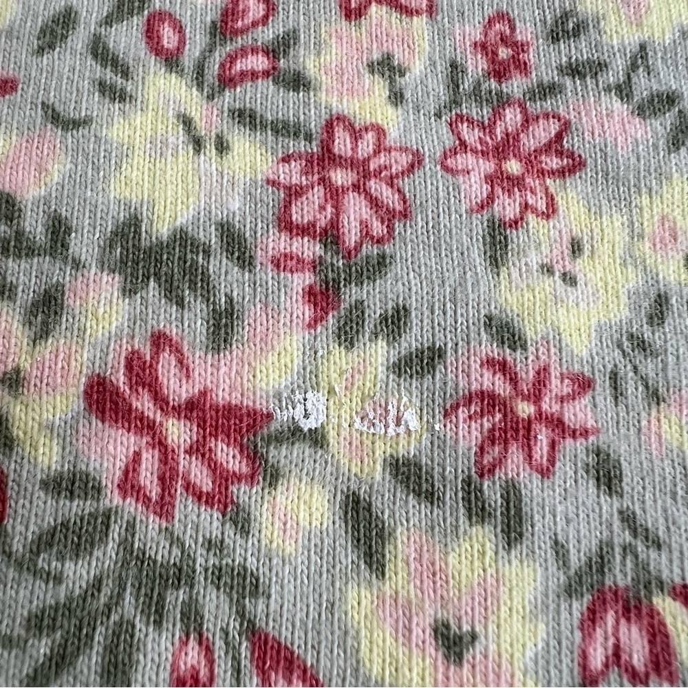 Vintage 90s Ditsy Floral T-Shirt | Tradition Country Collection - Picture 5 of 7